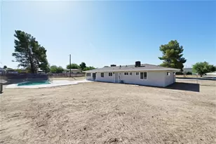 18190 Hiawatha Rd, Apple Valley, CA 92307 - Photo 26