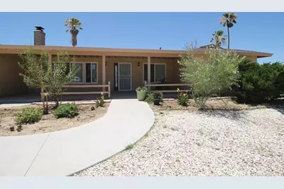 28 Barcelona Court, Barstow, CA 92311 - Photo 2