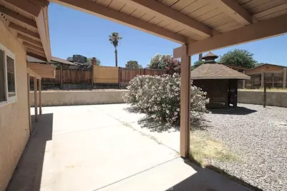 28 Barcelona Court, Barstow, CA 92311 - Photo 20