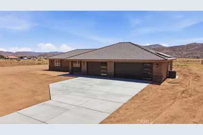 13119 Candlewood, Apple Valley, CA 92308 - Photo 2