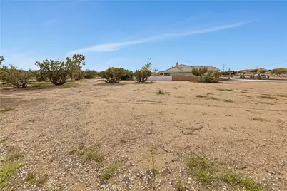 12771 Cedar, Hesperia, CA 92344 - Photo 42