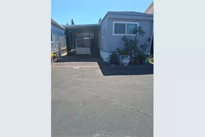9020 Somerset Boulevard #19, Bellflower, CA 90706 - Photo 2
