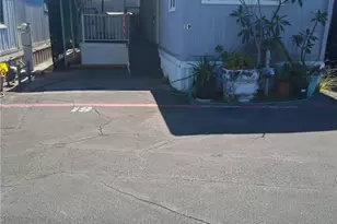 9020 Somerset Blvd, Bellflower, CA 90706 - Photo 2