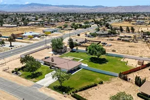 21671 Standing Rock, Apple Valley, CA 92307 - Photo 52