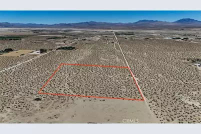 712 Fairlane, Lucerne Valley, CA 92356 - Photo 2