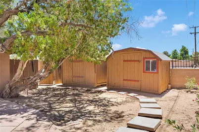19955 Chickasaw Road, Apple Valley, CA 92307 - Photo 40