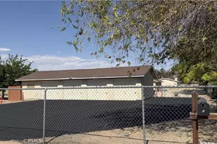 13269 Mohawk, Apple Valley, CA 92308 - Photo 2