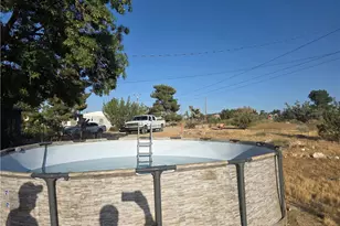 10623 Desert View, Pinon Hills, CA 92372 - Photo 28