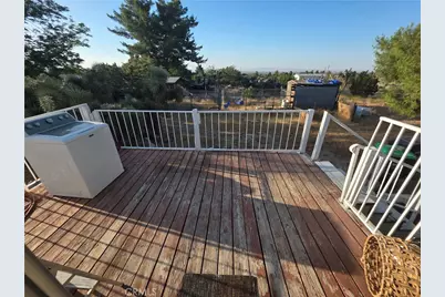 10623 Desert View, Pinon Hills, CA 92372 - Photo 20