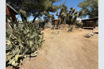 10623 Desert View, Pinon Hills, CA 92372 - Photo 40