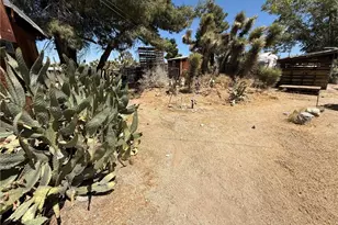 10623 Desert View, Pinon Hills, CA 92372 - Photo 40