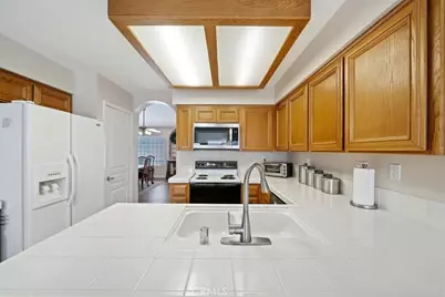 11574 Mountain Meadow, Apple Valley, CA 92308 - Photo 10
