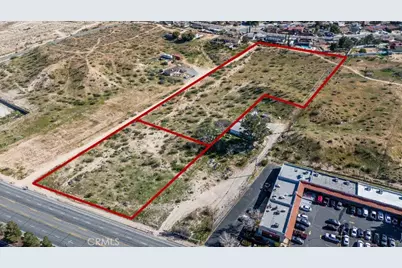 1 Hesperia Rd, Victorville, CA 92395 - Photo 2