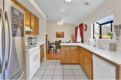 14383 Birchwood Drive, Hesperia, CA 92344 - Photo 12