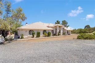 1220 Hollister, Pinon Hills, CA 92372 - Photo 2