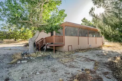 6474 Macapa, Phelan, CA 92371 - Photo 38