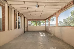 6474 Macapa, Phelan, CA 92371 - Photo 40