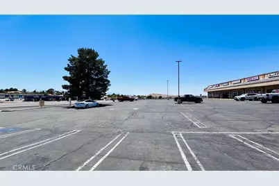 18768 US Highway 18 #210, Apple Valley, CA 92307 - Photo 12