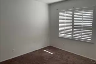 15058 Zircon, Victorville, CA 92394 - Photo 12