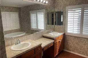 15058 Zircon, Victorville, CA 92394 - Photo 2