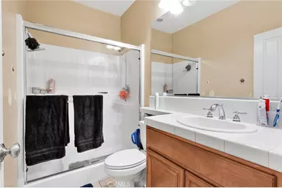 13059 Heywood Street, Victorville, CA 92392 - Photo 22