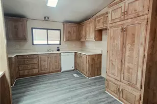 22601 Bear Valley Road, Apple Valley, CA 92308 - Photo 4