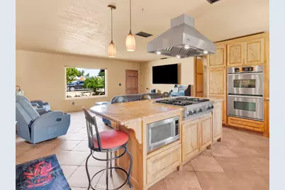 11110 Saratoga Road, Apple Valley, CA 92308 - Photo 14