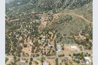7685 Wintergreen, Pinon Hills, CA 92397 - Photo 40