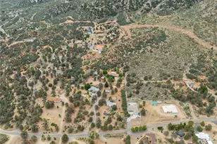 7685 Wintergreen, Pinon Hills, CA 92397 - Photo 40