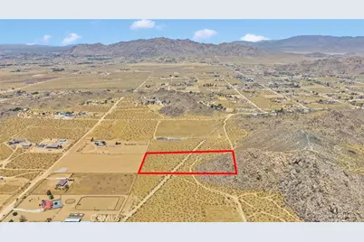 14323 Fairview Valley, Apple Valley, CA 92307 - Photo 6