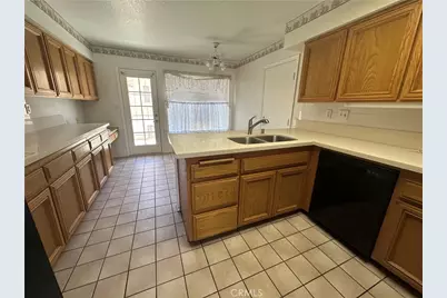 11553 Francisco Place, Apple Valley, CA 92308 - Photo 14