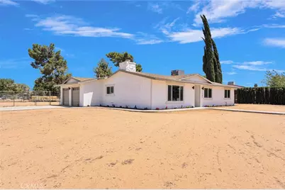 21985 Maumee Road, Apple Valley, CA 92308 - Photo 2