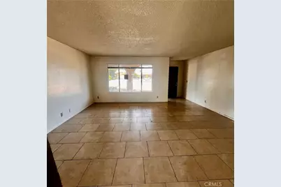 15375 Cheyenne Road, Apple Valley, CA 92307 - Photo 8