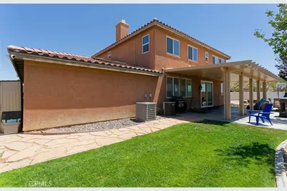 14911 Sunset Gardens Court, Victorville, CA 92394 - Photo 54