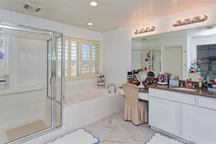 14911 Sunset Gardens Ct, Victorville, CA 92394 - Photo 46