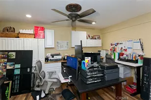 14911 Sunset Gardens Ct, Victorville, CA 92394 - Photo 20