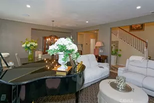 14911 Sunset Gardens Ct, Victorville, CA 92394 - Photo 8