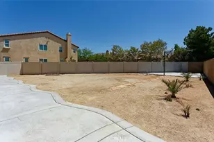 14911 Sunset Gardens Ct, Victorville, CA 92394 - Photo 58