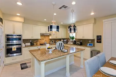 14911 Sunset Gardens Court, Victorville, CA 92394 - Photo 24