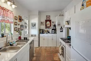 32720 Carnelian, Lucerne Valley, CA 92356 - Photo 10