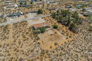 32720 Carnelian, Lucerne Valley, CA 92356 - Photo 22