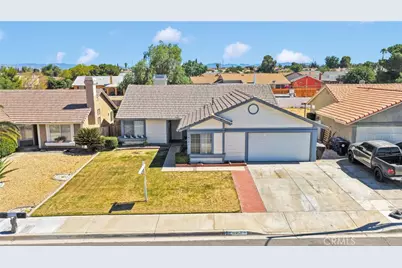 14181 Hillsborough Dr Drive, Victorville, CA 92392 - Photo 4