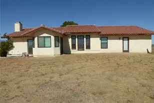 11645 Aster, Victorville, CA 92392 - Photo 16