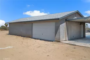 12736 Oasis, Pinon Hills, CA 92372 - Photo 30