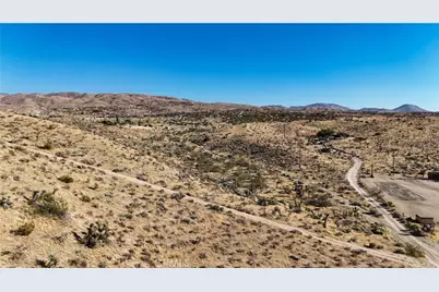 750 Ocotillo Way, Apple Valley, CA 92308 - Photo 8