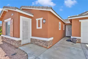 11953 Cove Ct, Adelanto, CA 92301 - Photo 4