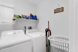 11953 Cove Ct, Adelanto, CA 92301 - Photo 32