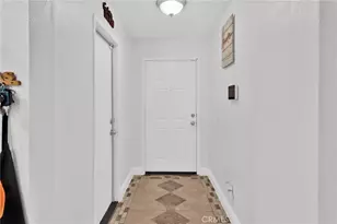 11953 Cove Ct, Adelanto, CA 92301 - Photo 6