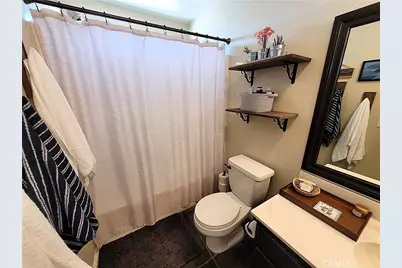 16649 Pauhaska Court, Apple Valley, CA 92307 - Photo 36
