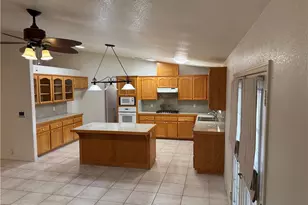 13077 1st Ave, Victorville, CA 92395 - Photo 2